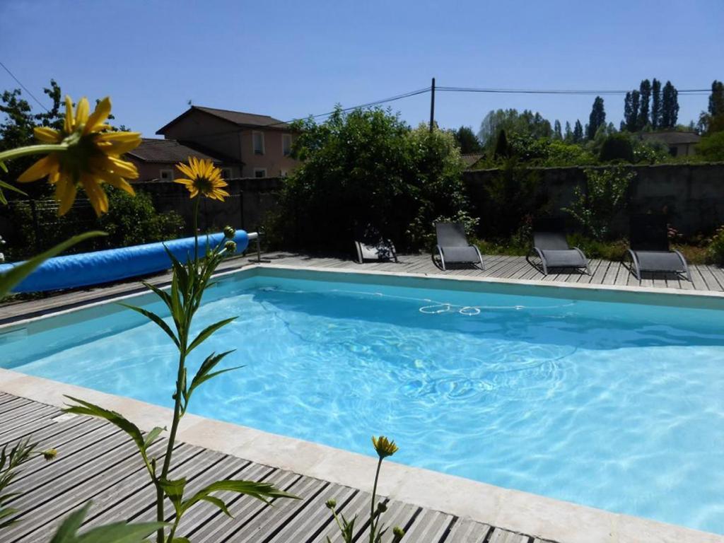 Le Clos Des Tanneurs Bed and breakfast Taponas